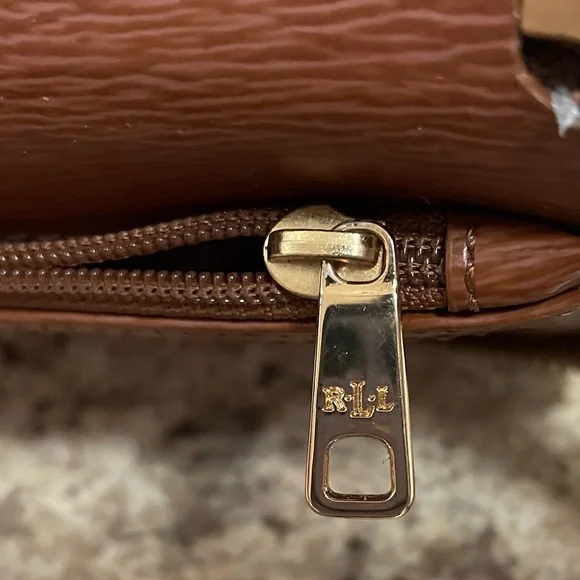 Lauren Ralph Lauren vintage wristlet wallet/phone carrier - Picture 8 of 9